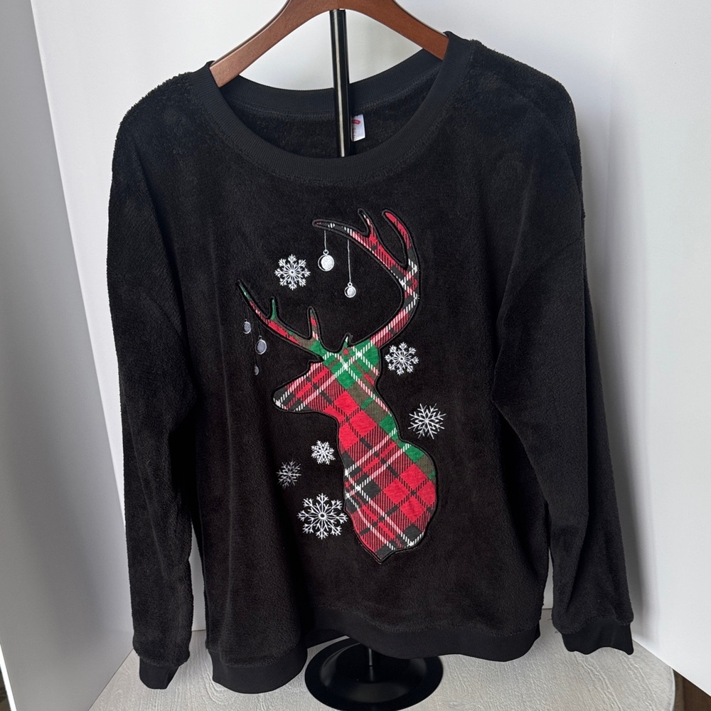 Holiday Time Black Fleece Sweatshirt with Tartan Reindeer